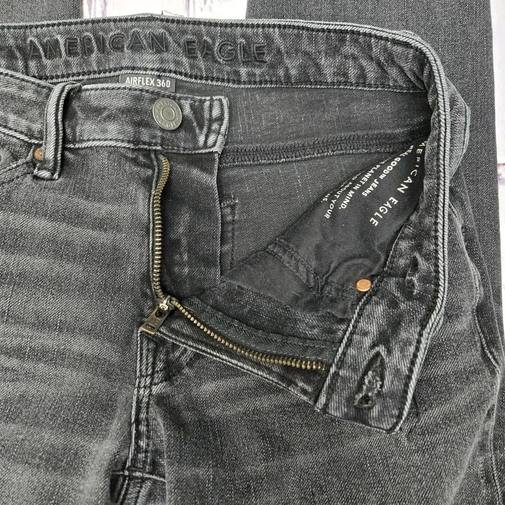 American Eagle AirFlex 360 Men's Size 29x30 Faded Black Distressed Skinny Jeans
